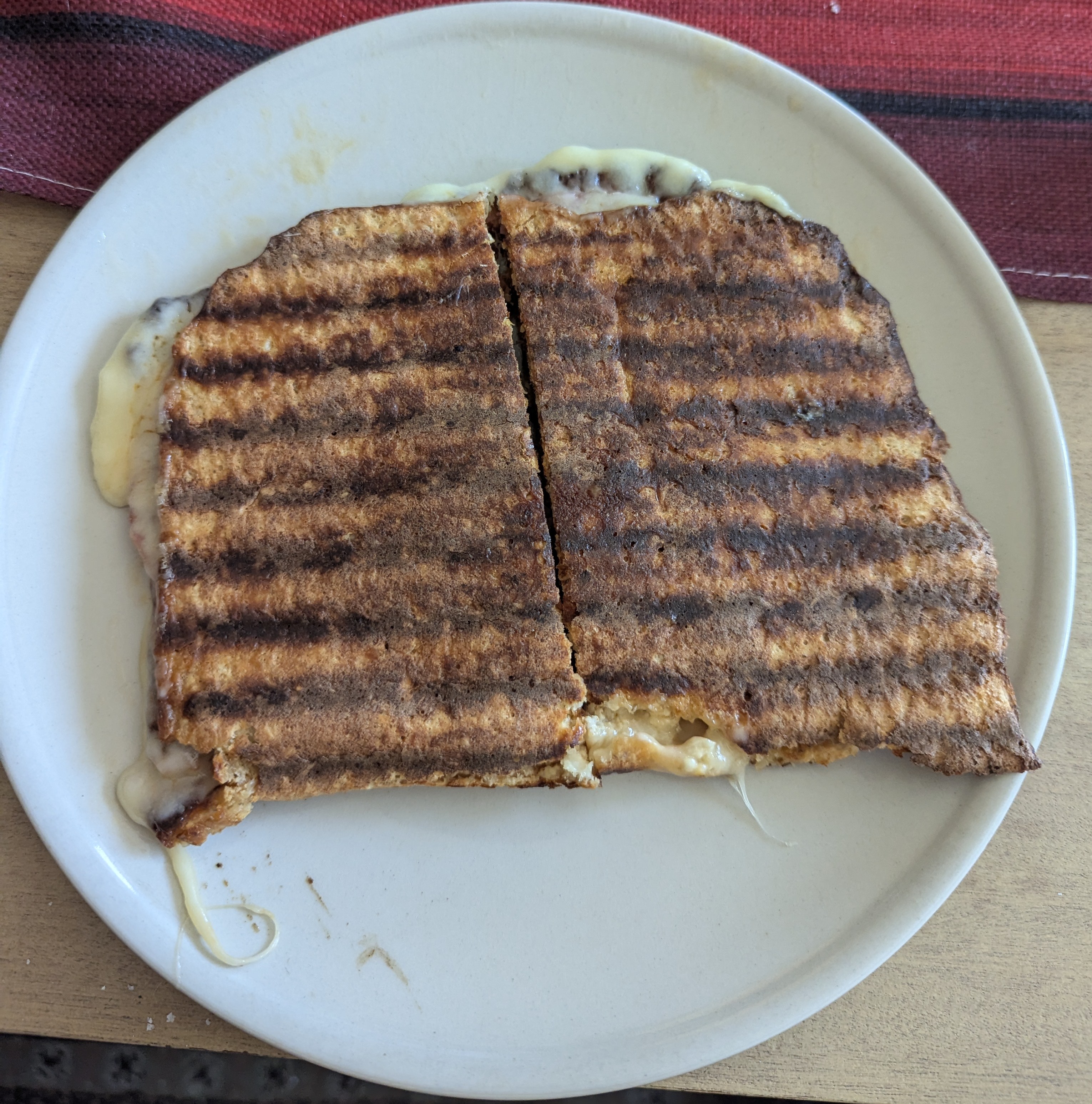 Oat flakes toast